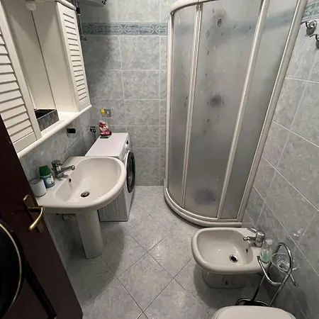 Bilocale Vicino Al Centro-affittasi Alloggio-sanremo