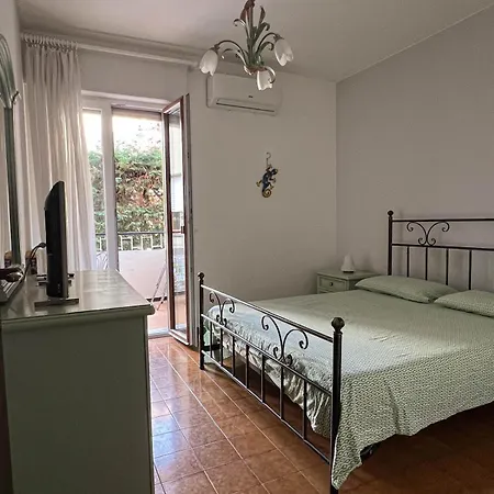 Appartement Bilocale Vicino Al Centro-affittasi Alloggio-sanremo *