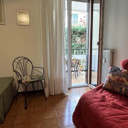 Bilocale Vicino Al Centro-affittasi Alloggio-sanremo